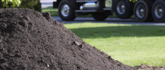 Чем обогатить почву: плодородный грунт и чернозем